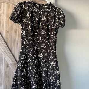 Francesca's Collections Black Floral Dress